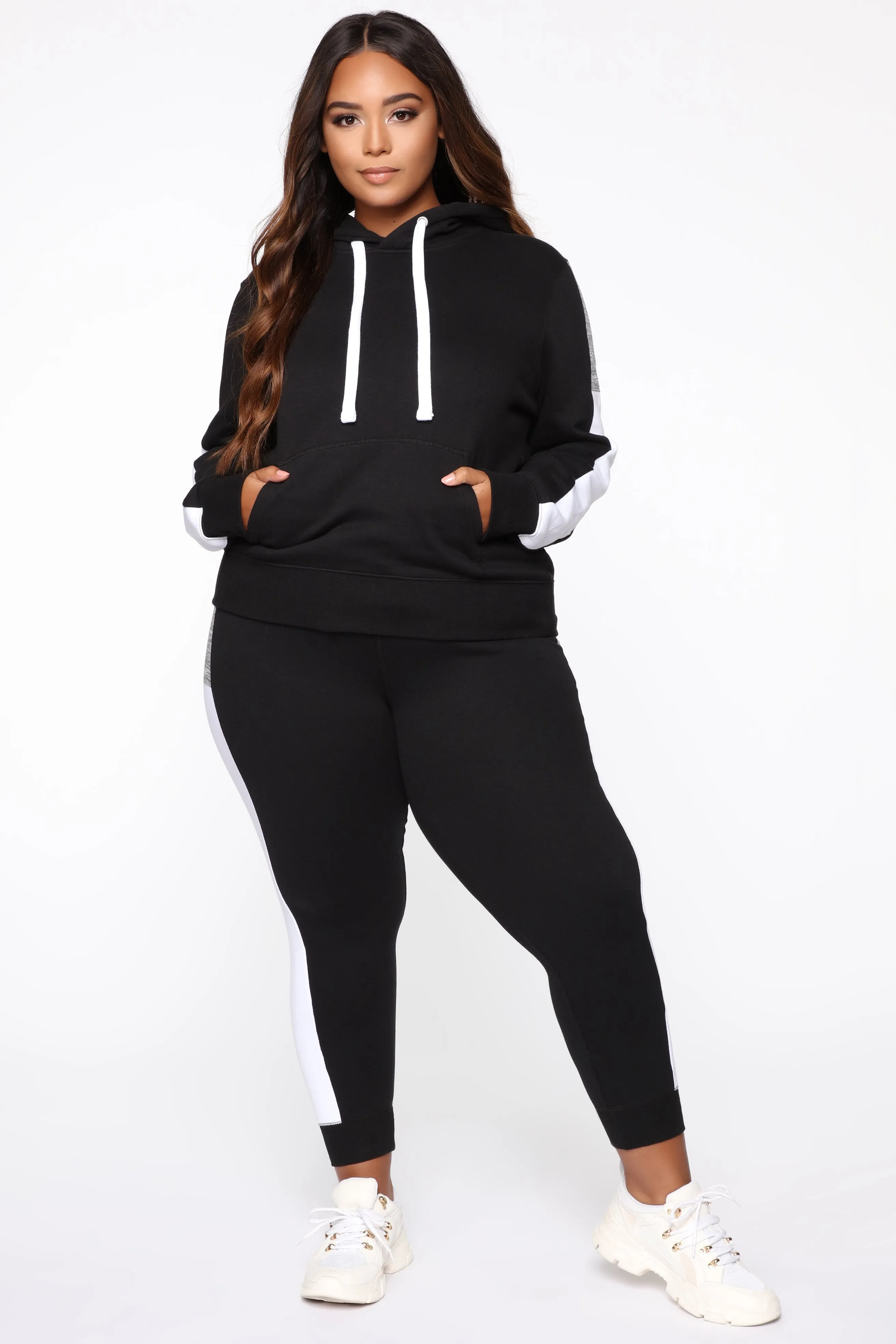 Analissa Pullover Hoodie - Black