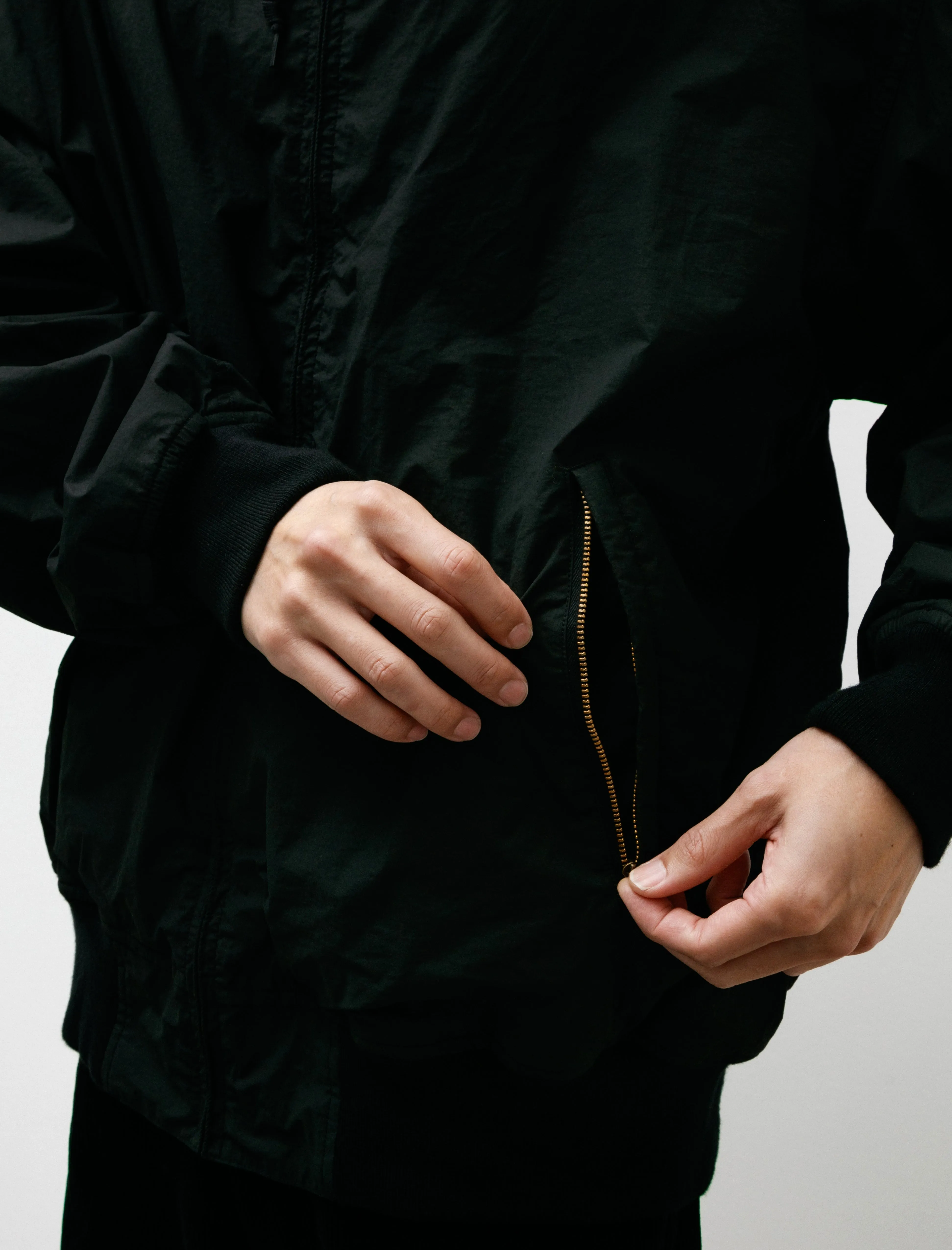 Cotton Nylon Zip-Up Parka Black