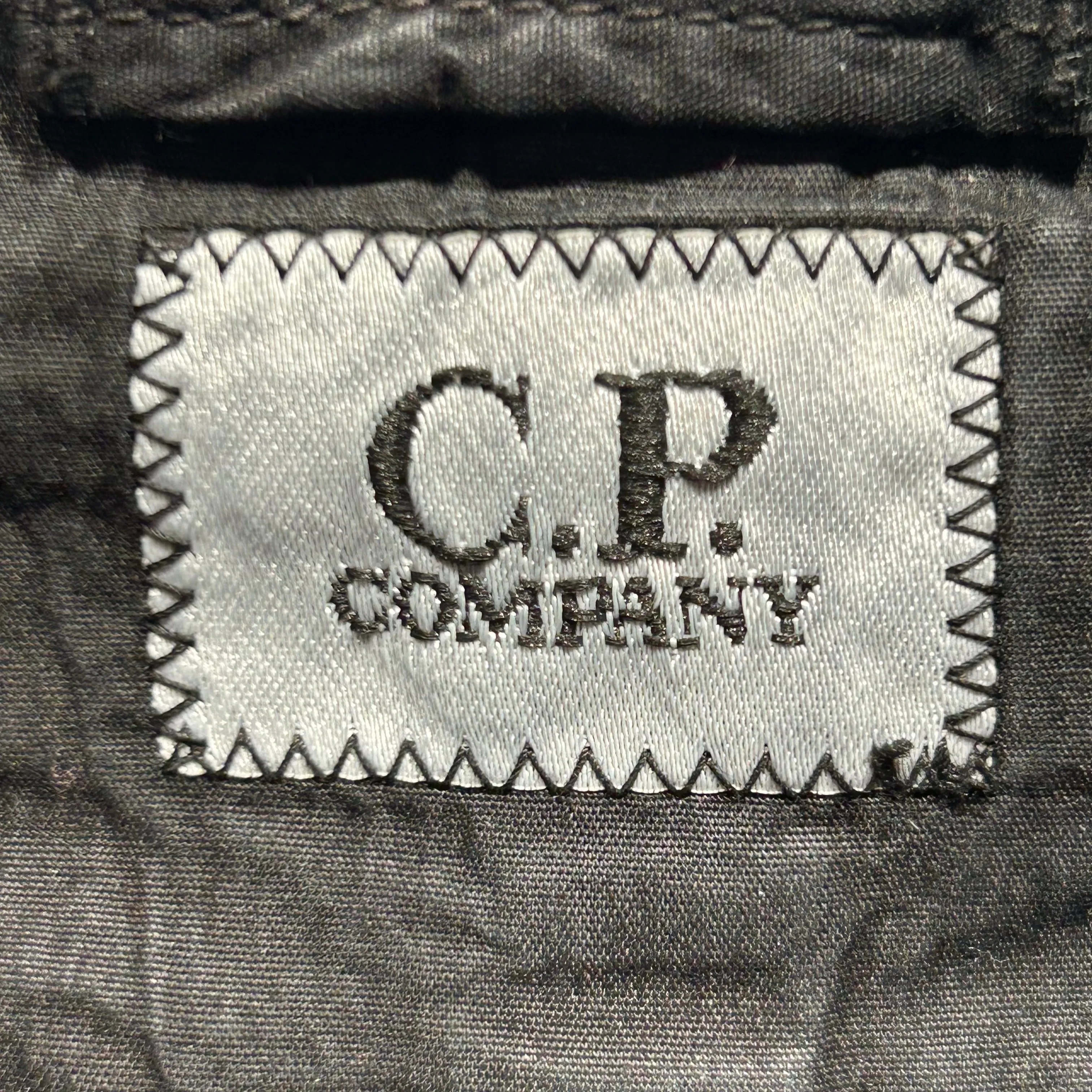 C.P.COMPANY/Mountain Parka/48/Nylon/BLK/GOGGLE ANORAK