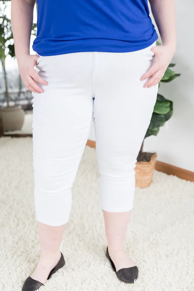 Find Your Way Judy Blue Capris [Online Exclusive]