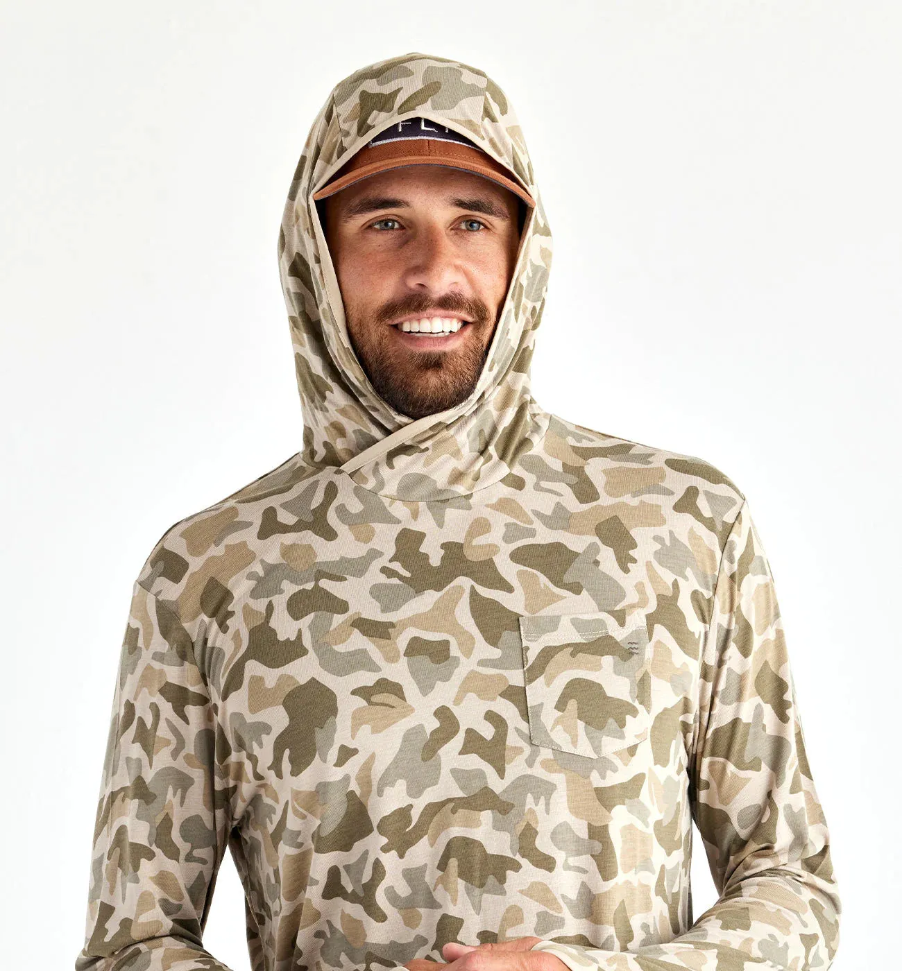 Free Fly Men's Bamboo Lightweight Hoodie in Barrier Island Camo