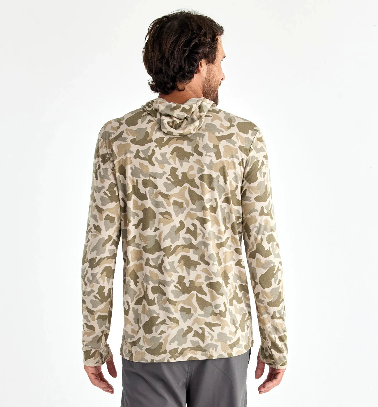 Free Fly Men's Bamboo Lightweight Hoodie in Barrier Island Camo