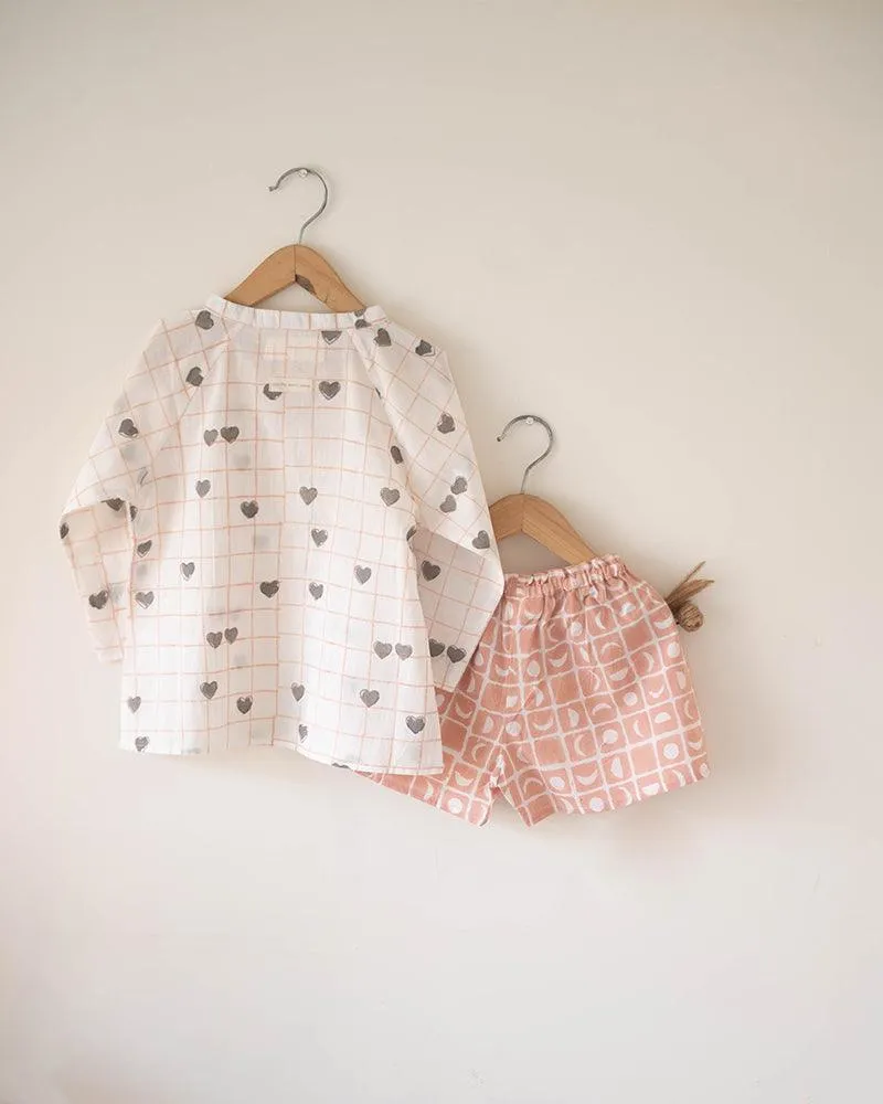 I want to be an envelope’ unisex kids set in hand block print