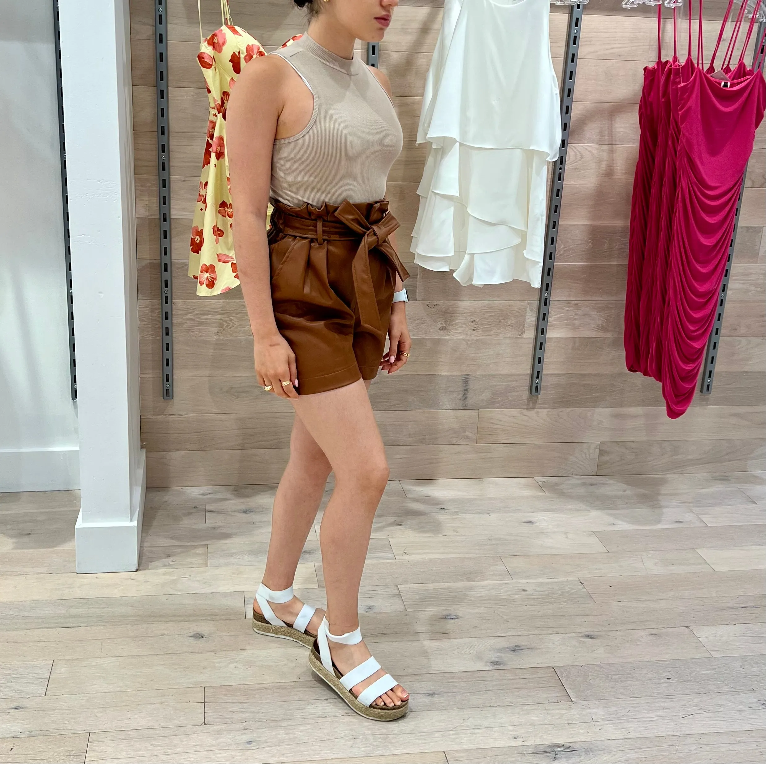 Jessie, leather short, brown