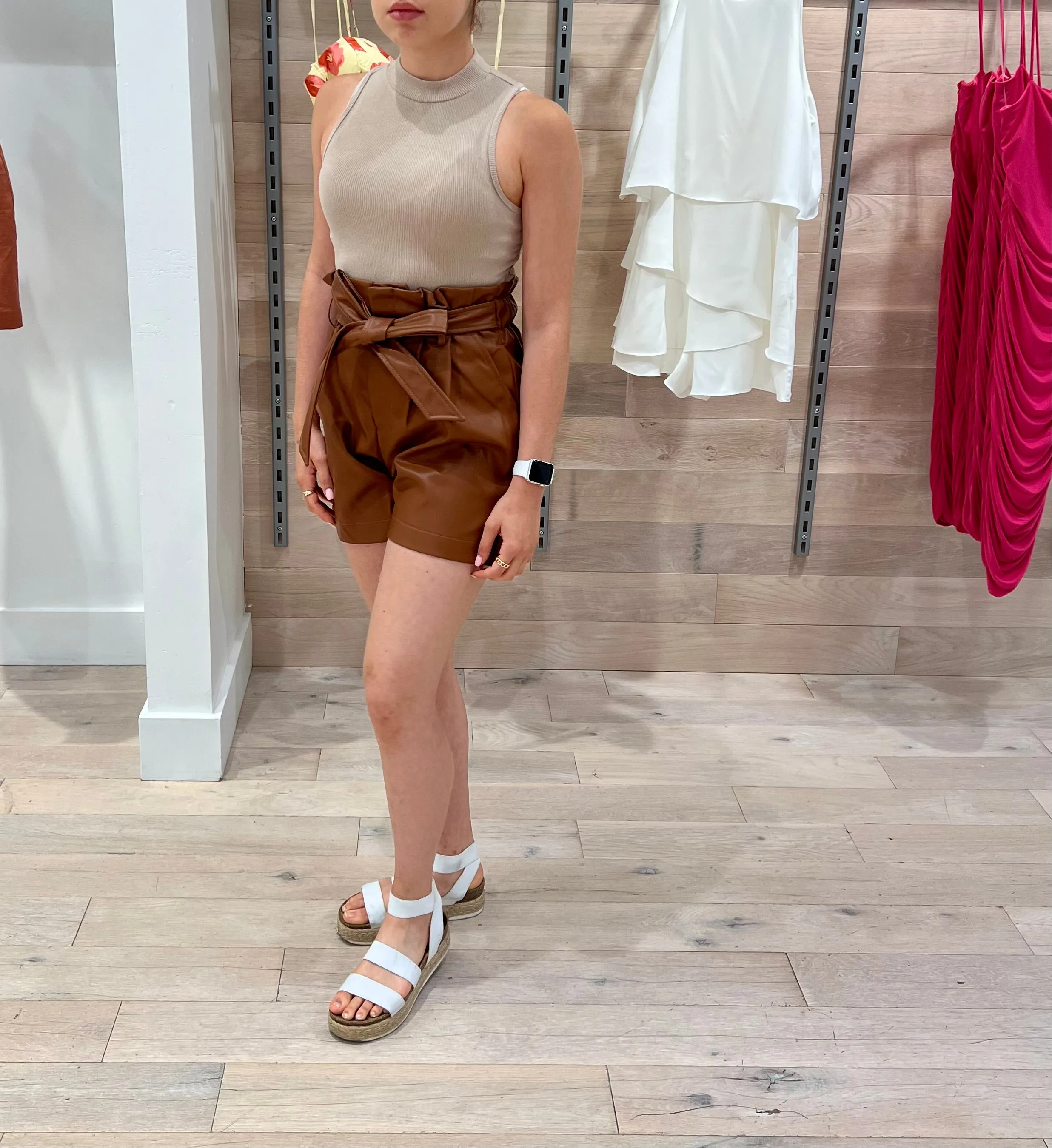 Jessie, leather short, brown