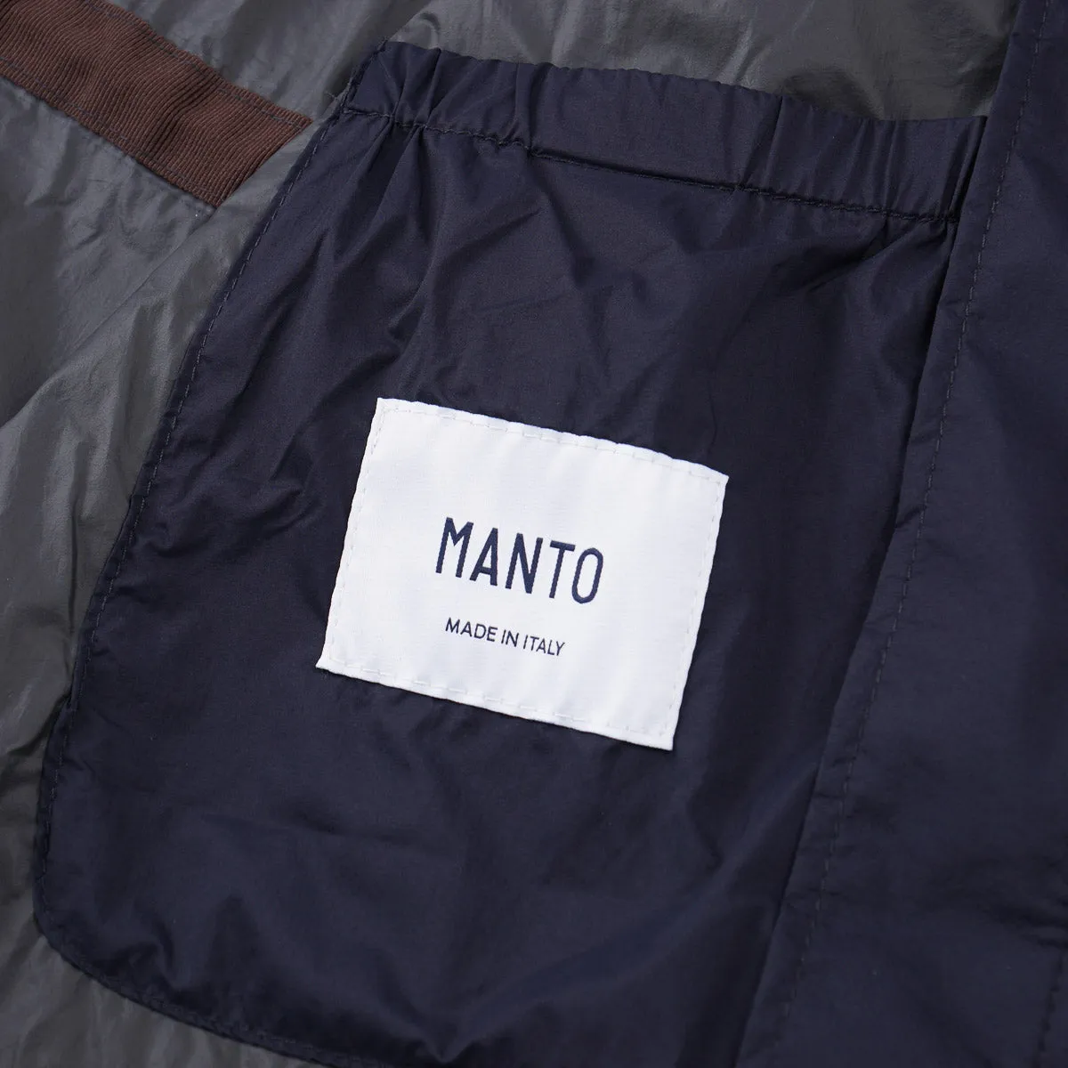 Manto Lightweight Hooded Rain Parka