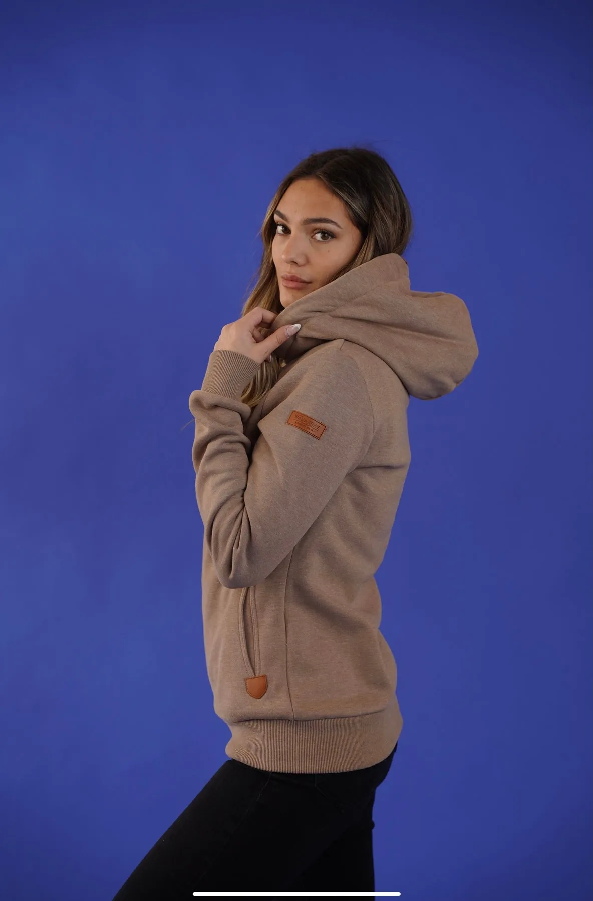 Wanakome Athena Side  Zip Hoodie - Mocha